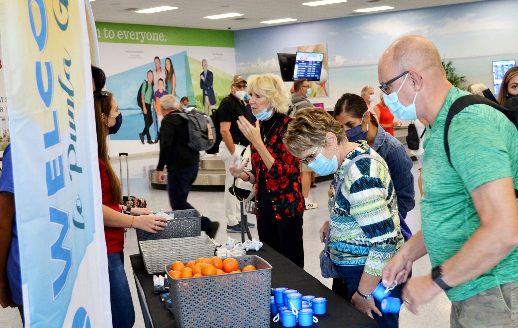 PGD gift oranges to new arrivals